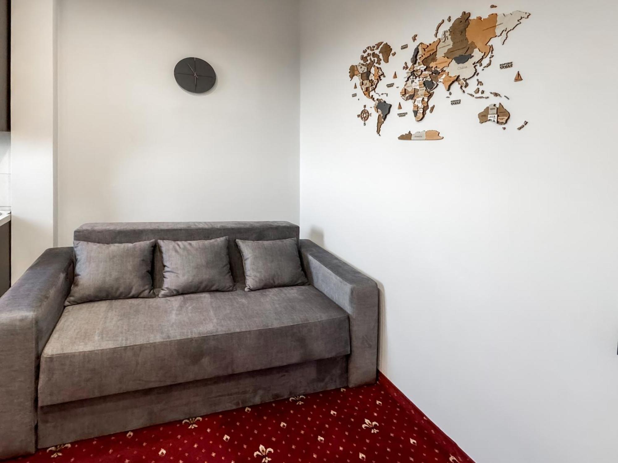 Apartments On Zaliznychna 49 ايفانو - فرانكيفسك المظهر الخارجي الصورة